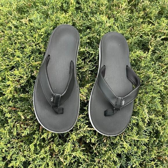 Nike Bella Kai Women’s Flip‎ Flop Sandals Size 6 Black - Picture 6 of 14
